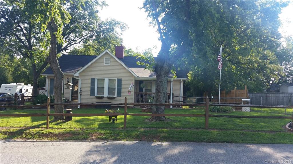 719 Deaton St., Kannapolis, NC 28081