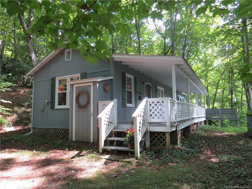 26 Alpine Ln., Burnsville, NC 28714