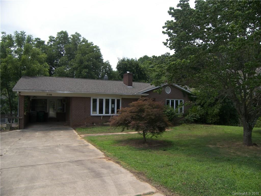 7100 City View Dr., Charlotte, NC 28212