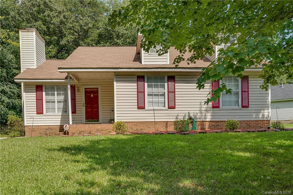 2020 Teddington Dr., Charlotte, NC 28214