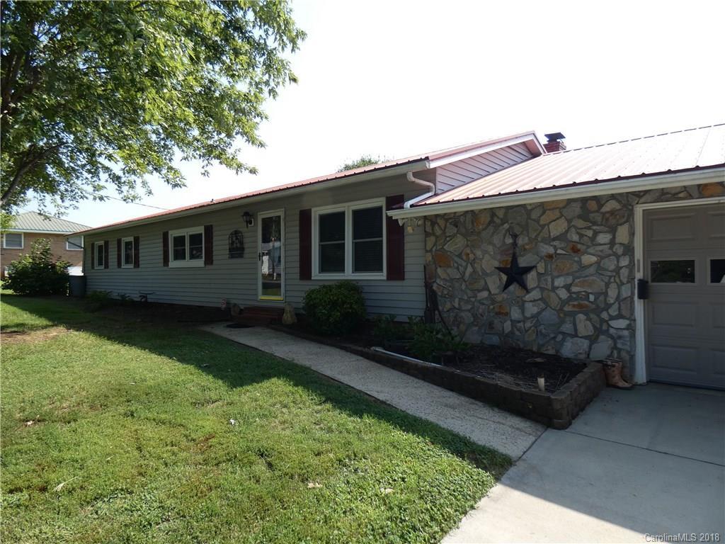 171 Market Rd., Mooresville, NC 28115