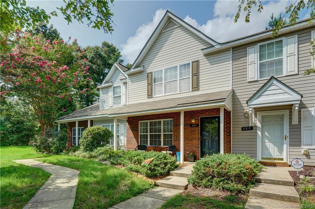 5211 Magnolia Tree Ln., Charlotte, NC 28215