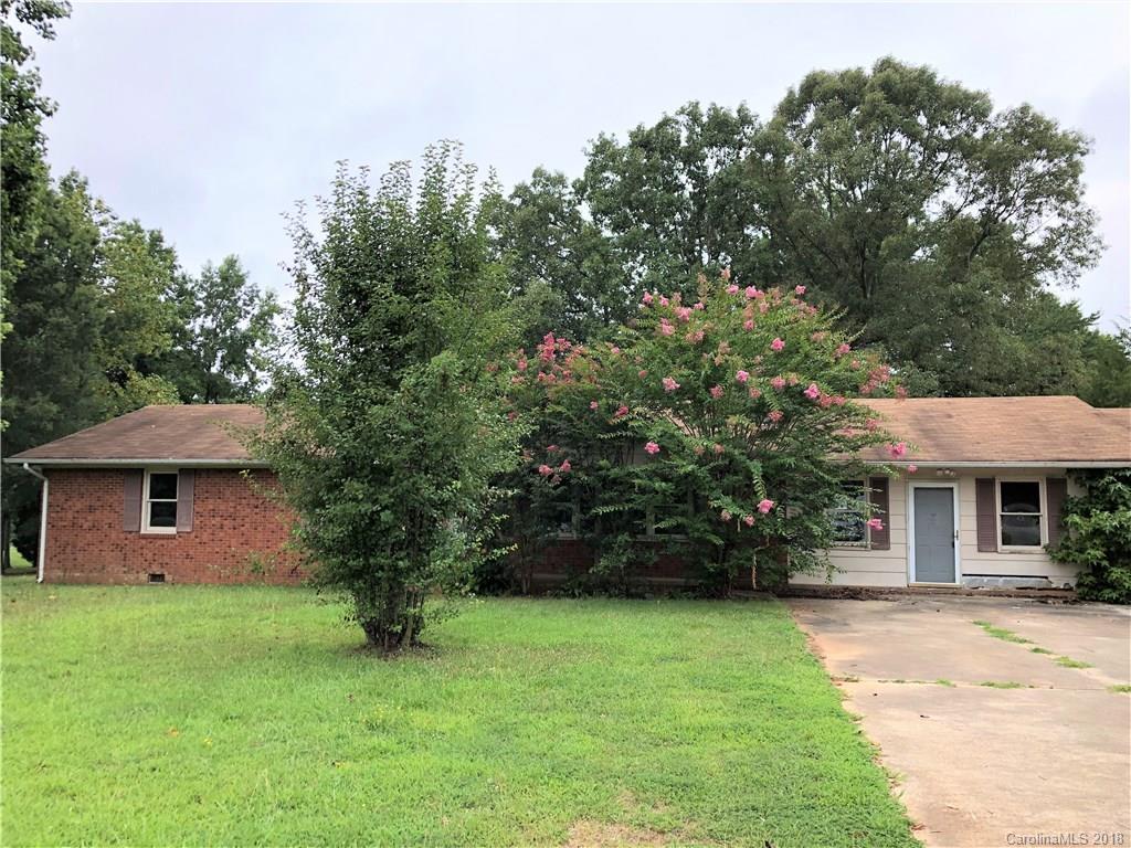 298 Wiggins Rd., Mooresville, NC 28115