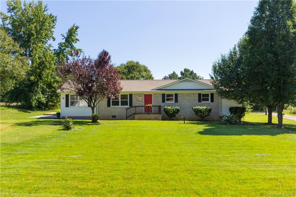 189 Parkertown Rd., Mooresville, NC 28115