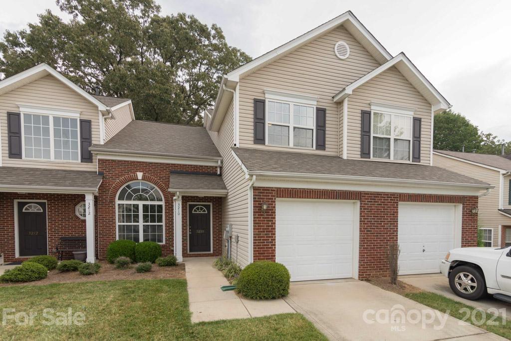 3210 Summerfield Ridge Ln., Matthews, NC 28105