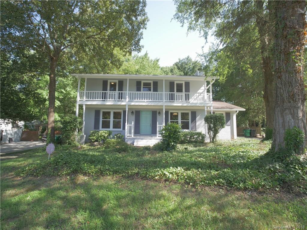 1204 Crown Ct., Charlotte, NC 28211