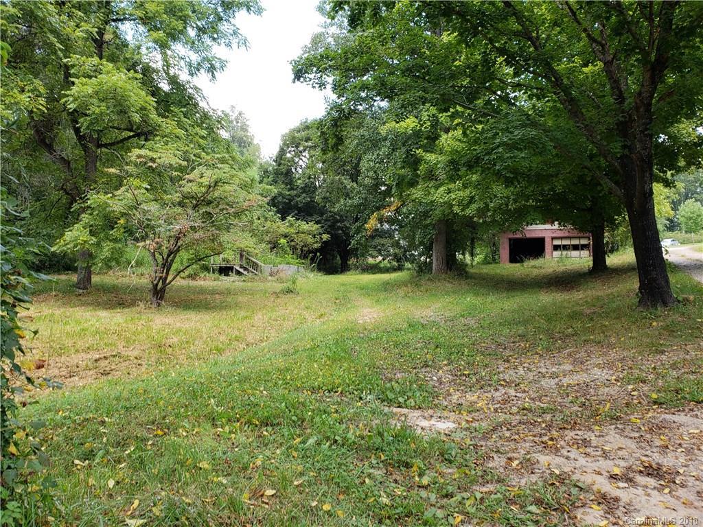 654 Monte Vista Rd., Candler, NC 28715