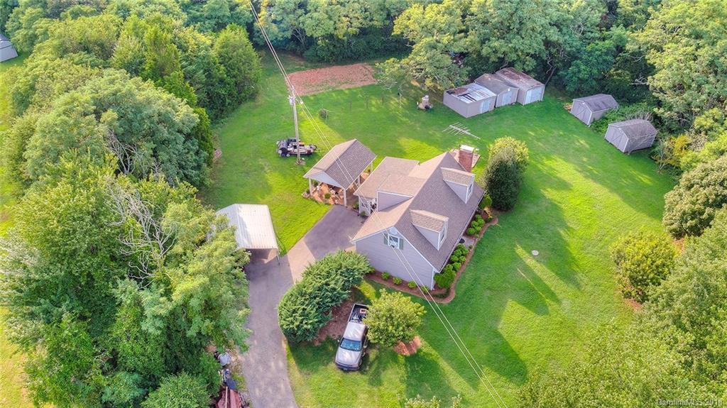 1373 Drexall Ln., Lincolnton, NC 28092