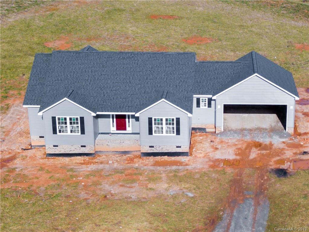 3660 Kimber Ln., Sherrills Ford, NC 28673