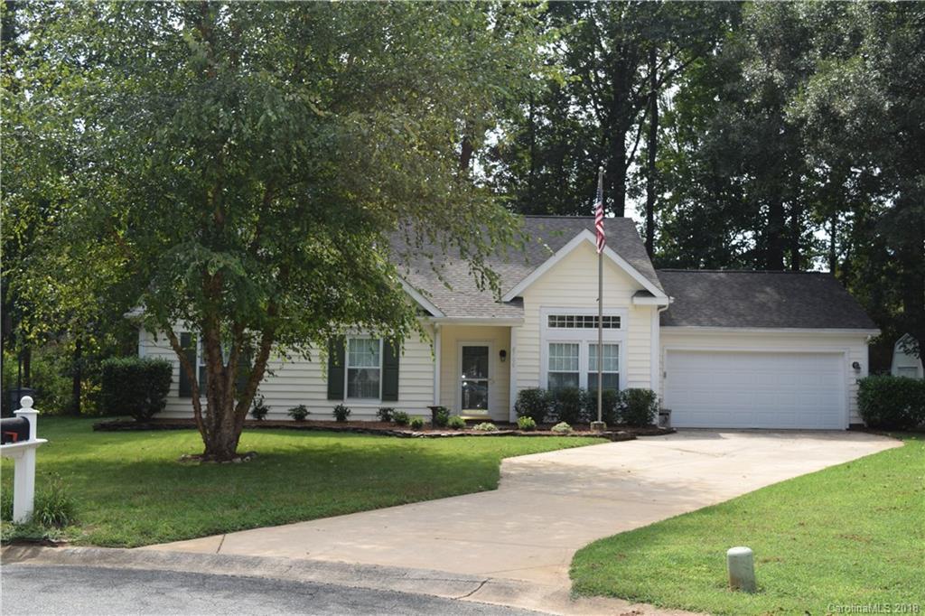 8700 Hunting Wood Ct., Charlotte, NC 28216