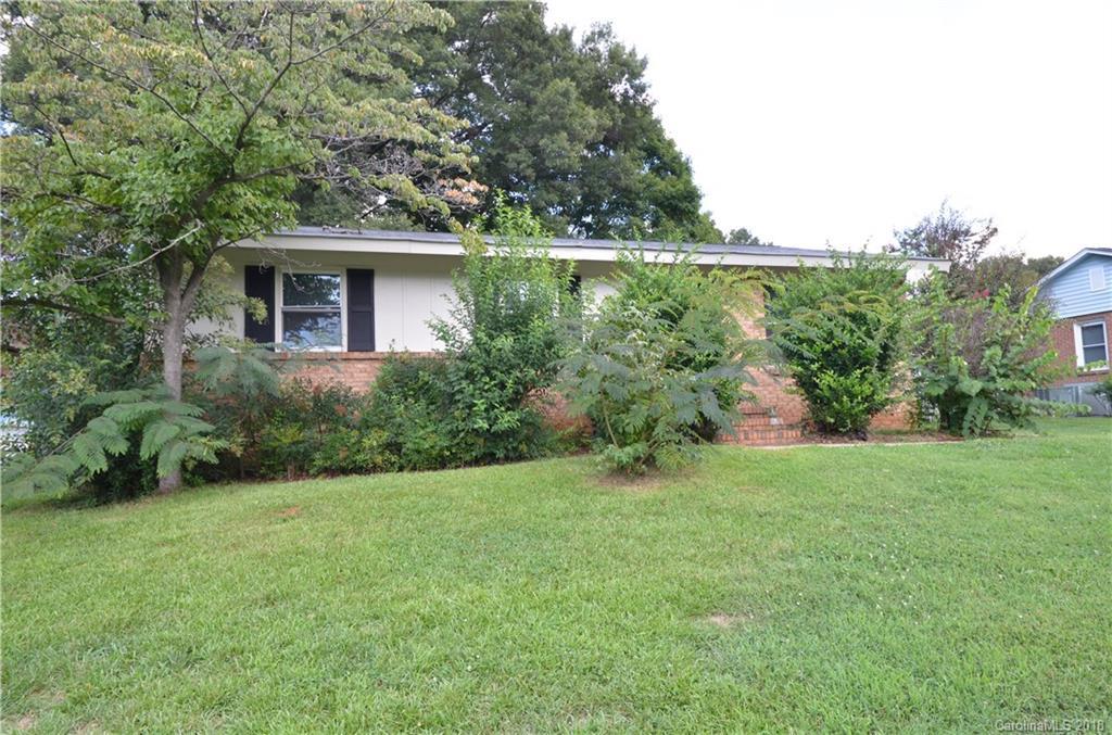 1423 Mcallister Dr., Charlotte, NC 28216