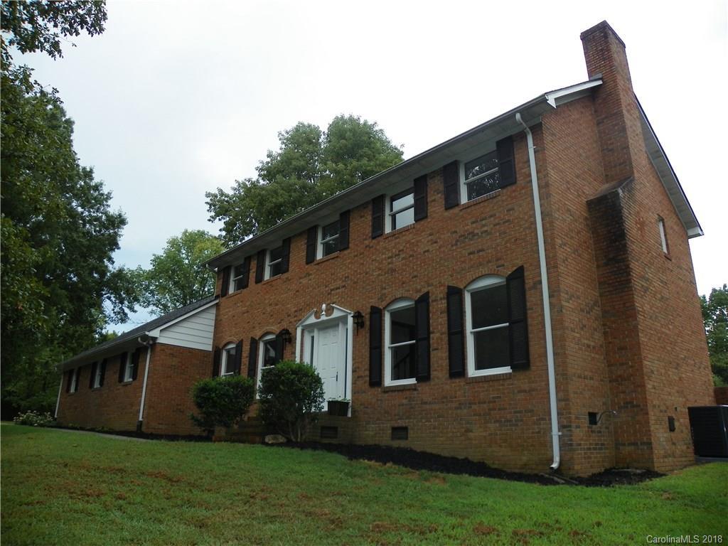 227 Dileen Dr., Concord, NC 28025