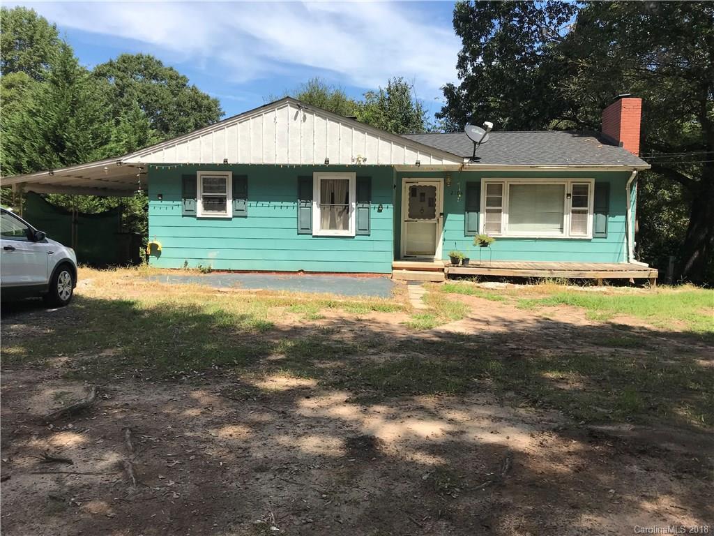 2104 Twin Ave., Gastonia, NC 28052