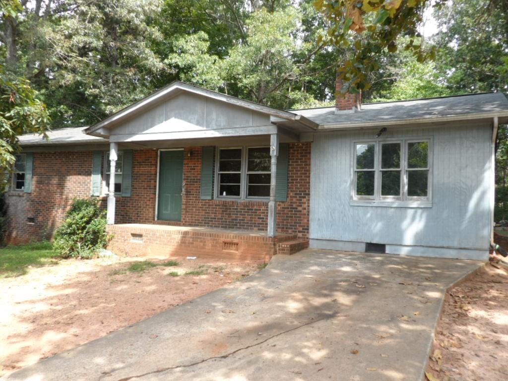 524 Settlemyre Rd., Morganton, NC 28655