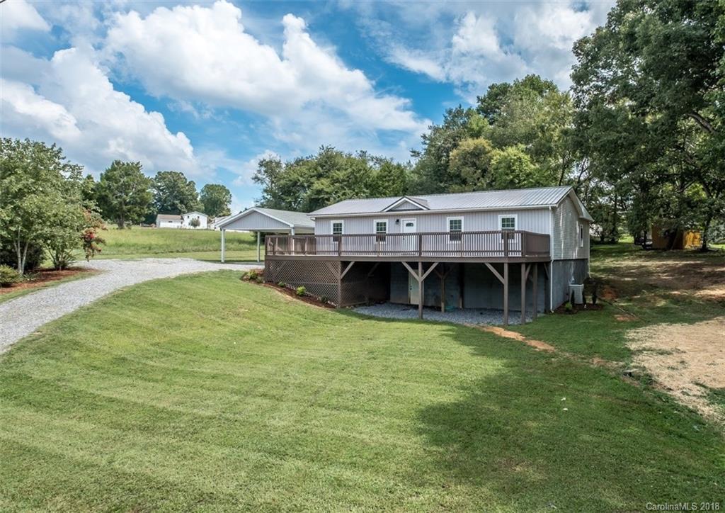 114 Backcreek Ln., Statesville, NC 28677