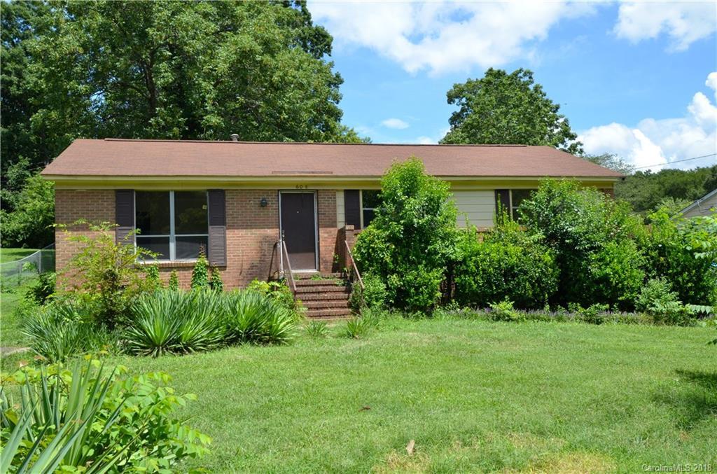 608 Peaceful Glen Rd., Charlotte, NC 28273