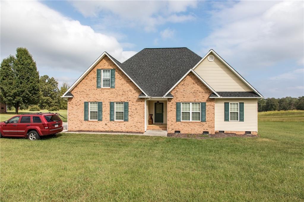 71 Hawks Ridge, Hickory, NC 28601