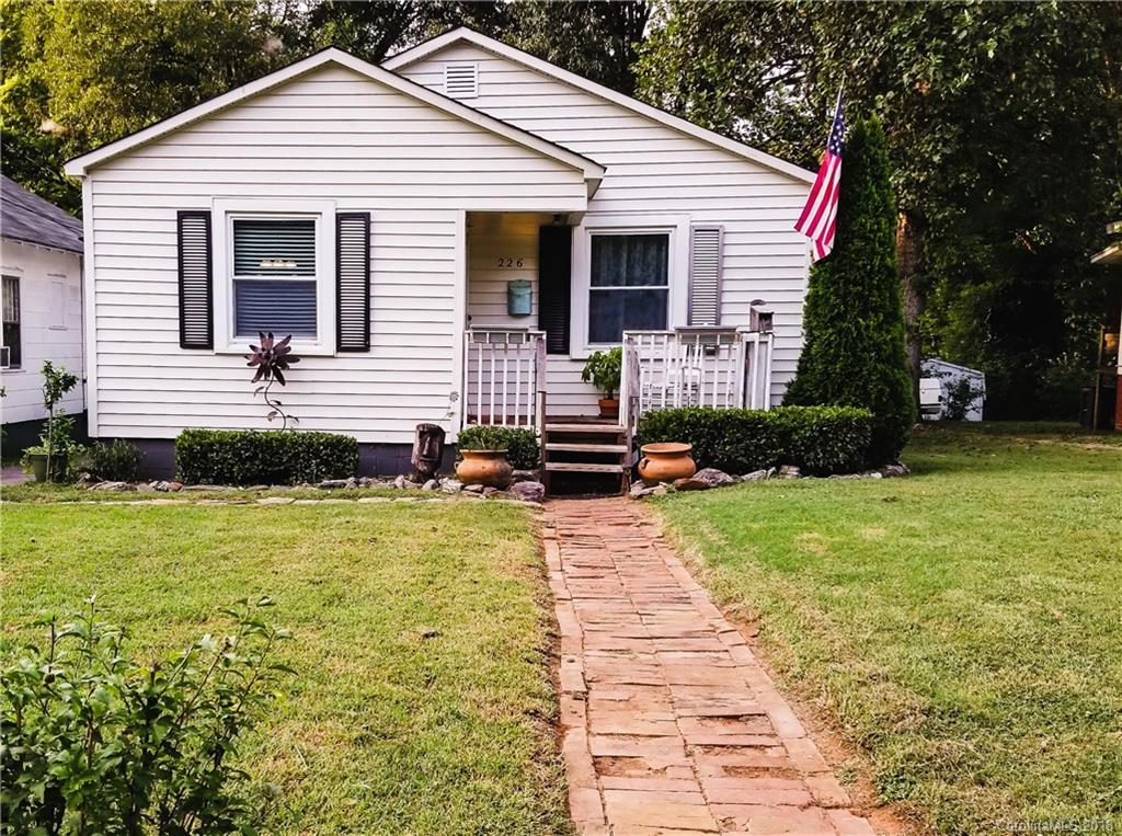 226 Maple St., Statesville, NC 28677