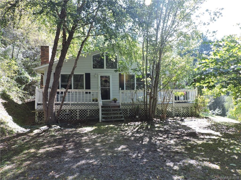 30 Settlers Ridge Rd., Burnsville, NC 28714