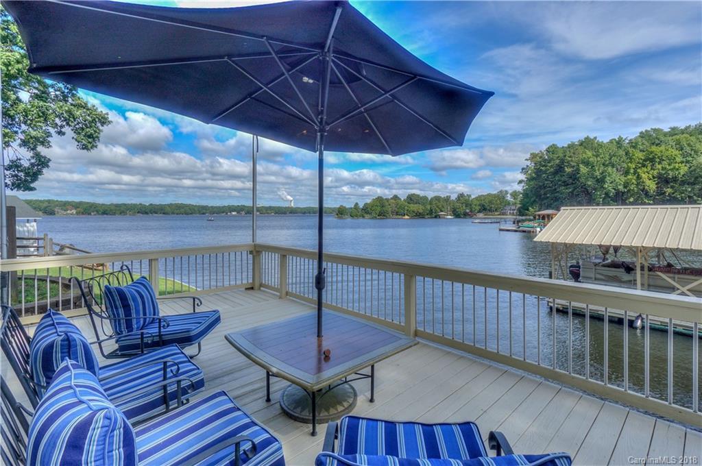 620 Lakeview Shores Loop, Mooresville, NC 28117
