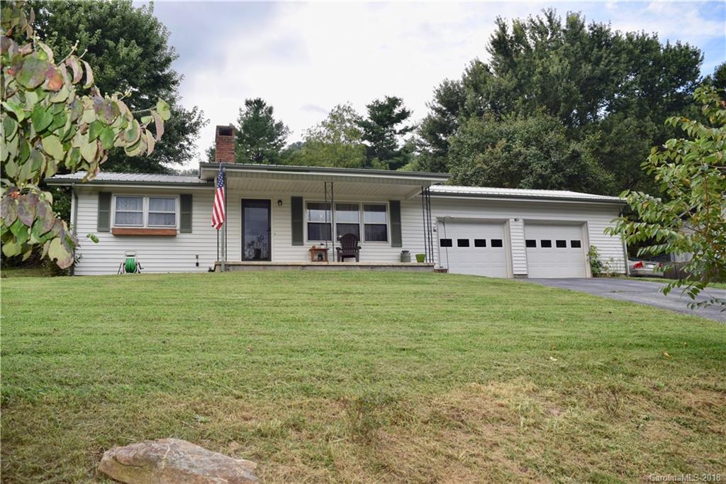 58 Lanning Dr., Waynesville, NC 28786