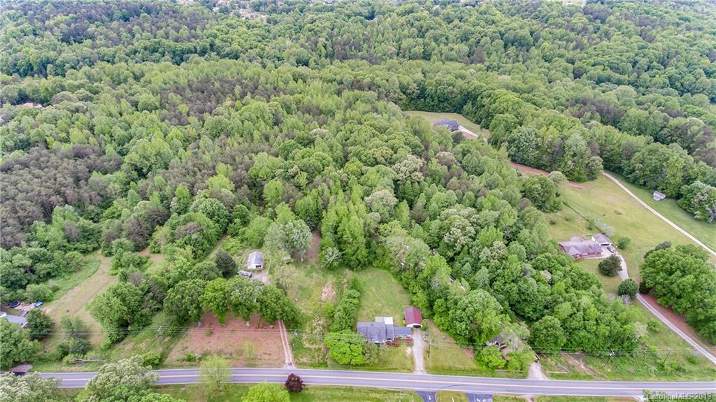 4637 Rainbow Dr., Kannapolis, NC 28081