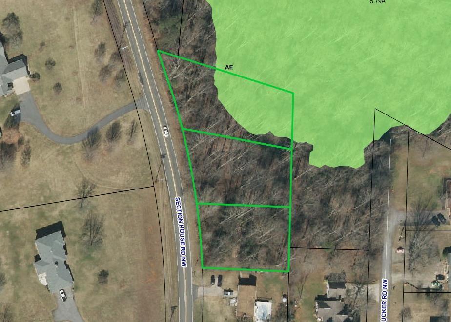 410, 500, 502 Section House Rd. #1, 2, 3, Hickory, NC 28601