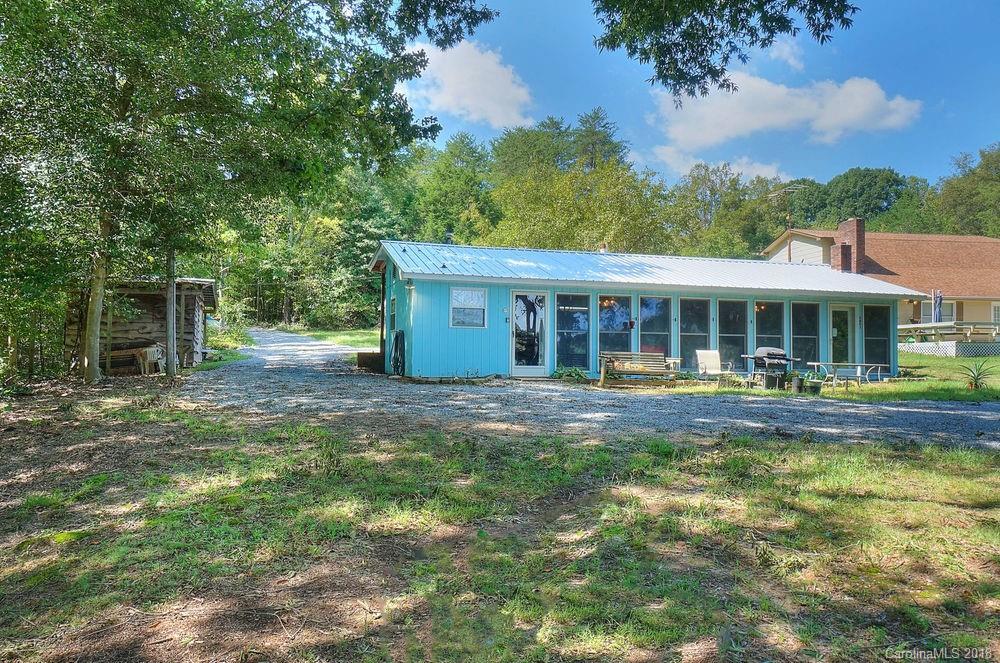 6861 Tommy Sherrill Rd., Sherrills Ford, NC 28673