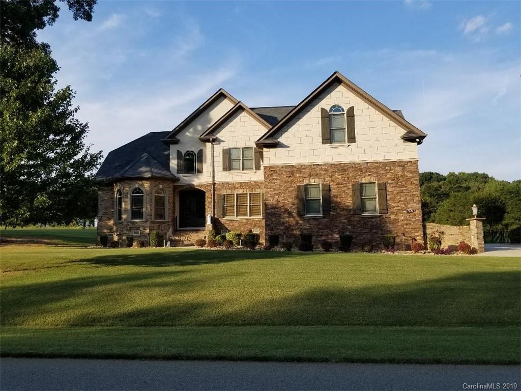 7040 Cobblefield Ln. #4, Denver, NC 28037