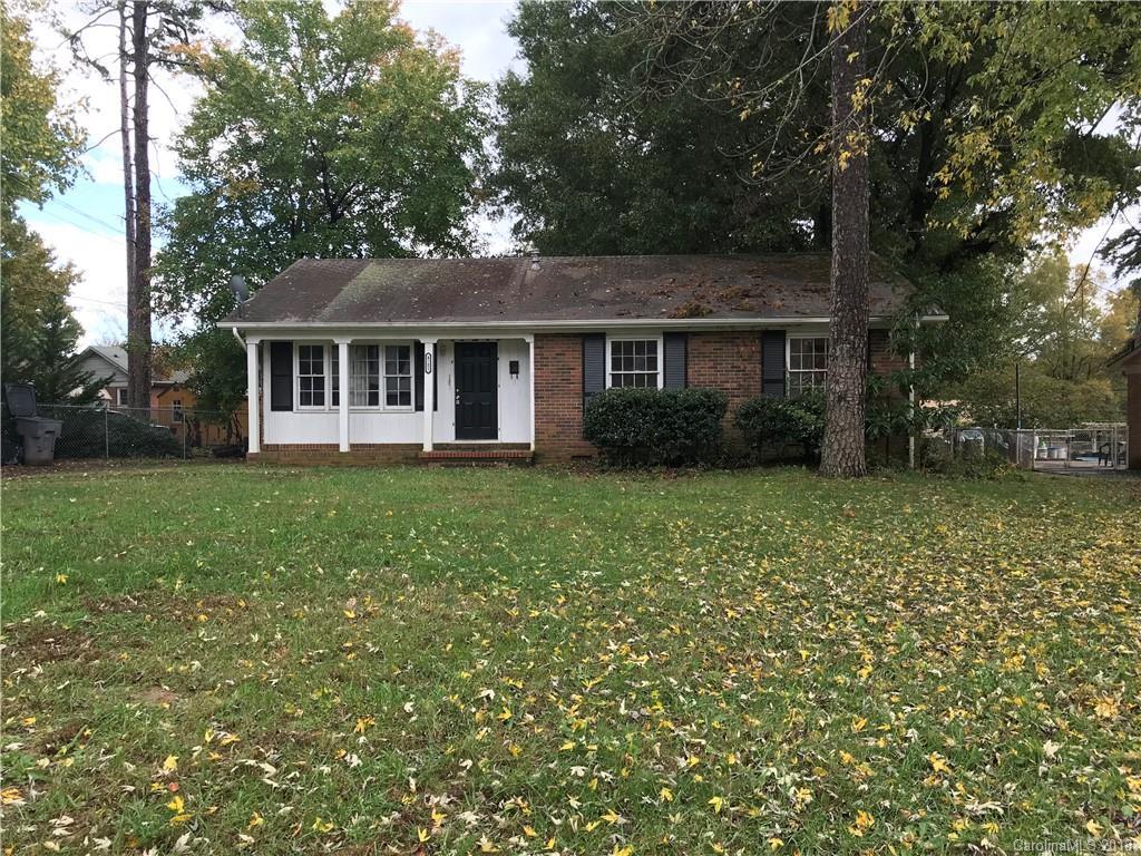 4713 Woodway Pl., Charlotte, NC 28208
