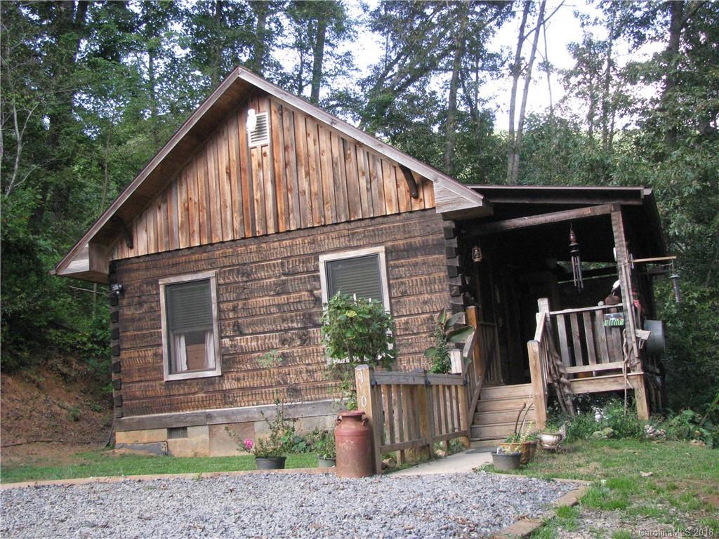 170 Sunny Acres Pl., Waynesville, NC 28786