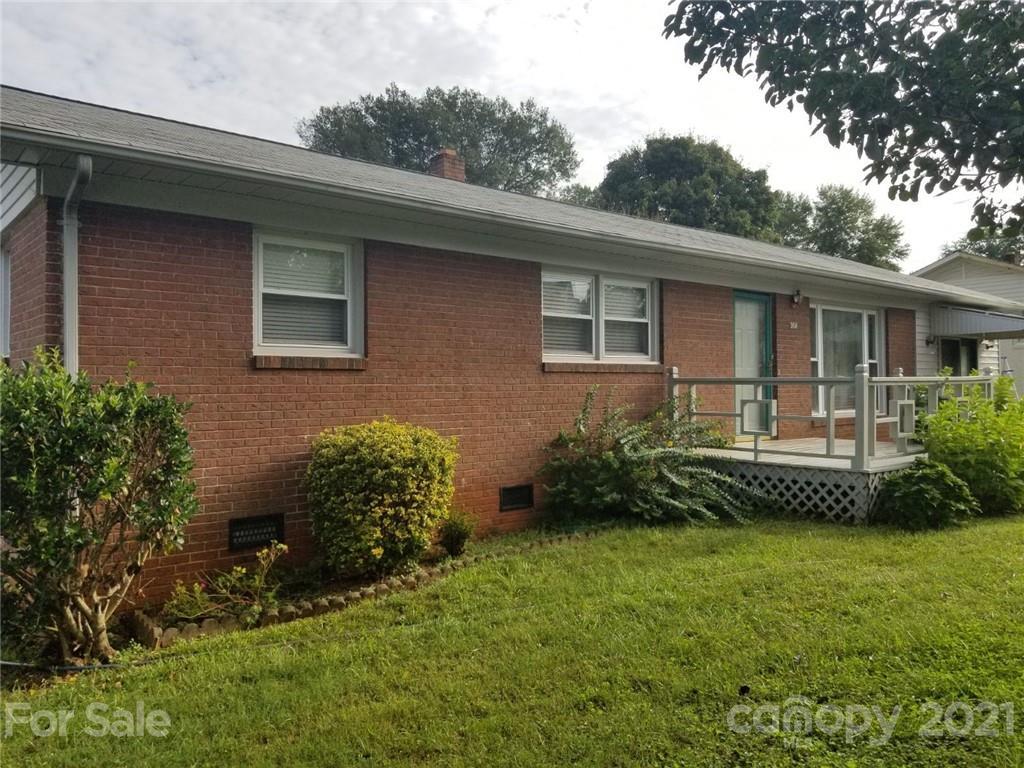 304 W Buckoak St., Stanley, NC 28164