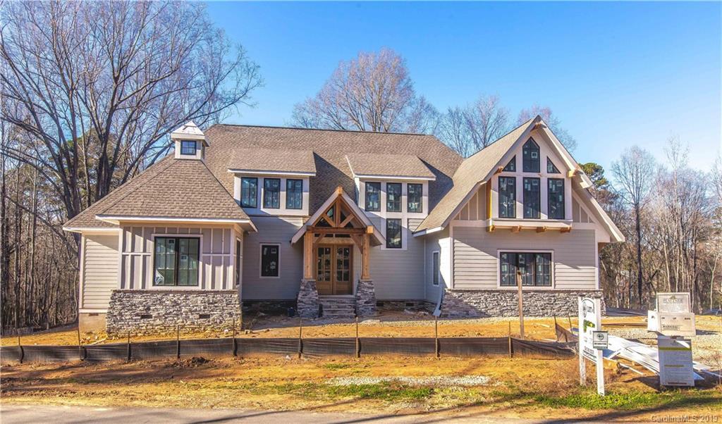 20504 Avoca Ln., Davidson, NC 28036