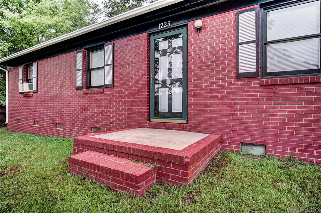 1223 Springdale Park Dr., Lincolnton, NC 28092