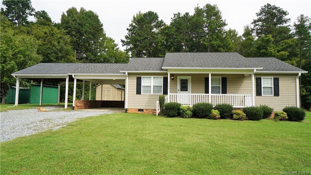 2004 Marion Dr., Lexington, NC 27292