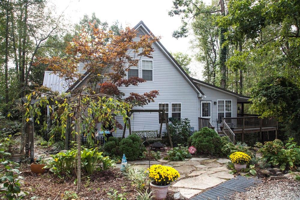 4150 Old Brittain Pl., Hickory, NC 28602