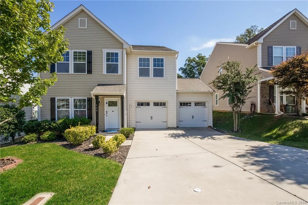 139 Collenton Ln., Mooresville, NC 28115