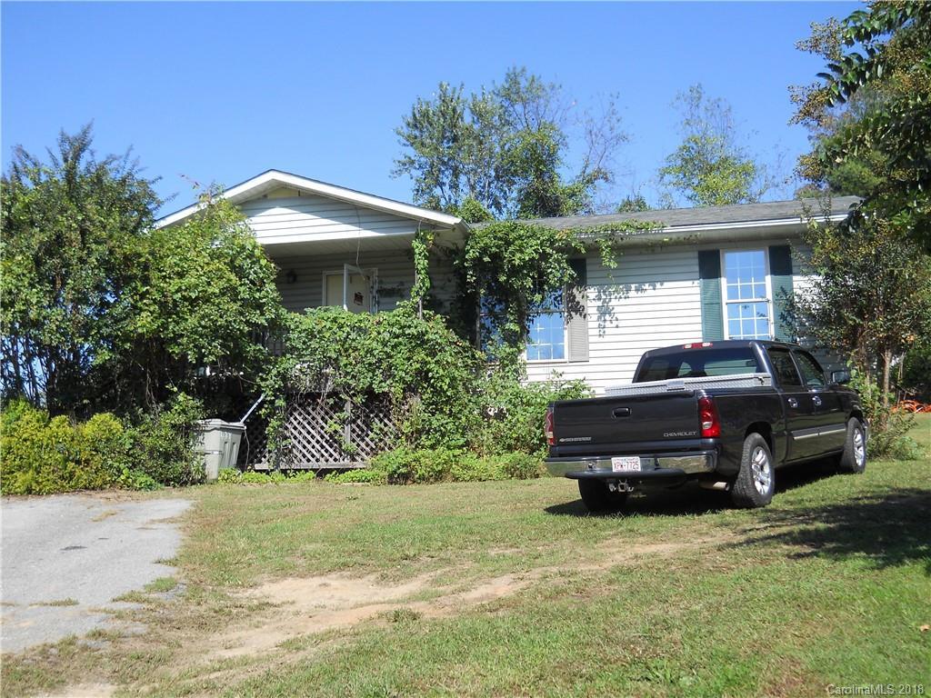 96 Kay Thomas Dr. #8, Hendersonville, NC 28792