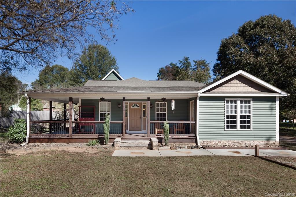 123 Sandstone Loop, Mooresville, NC 28115