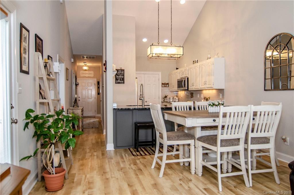 6280 Iris Ct., Denver, NC 28037