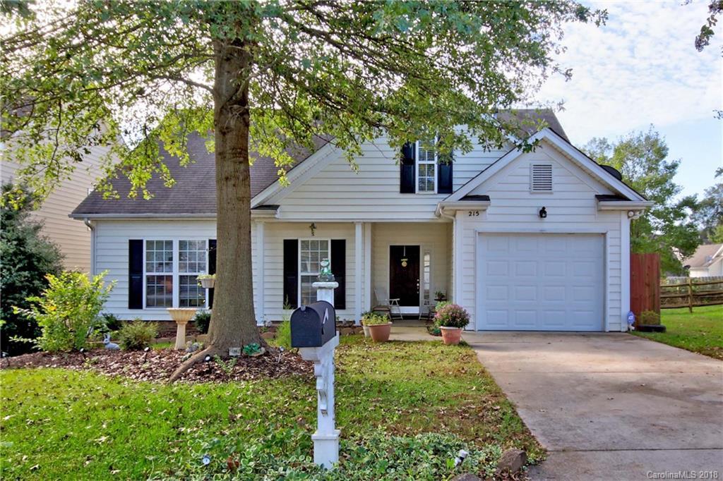 215 Everett Park Dr., Mooresville, NC 28115