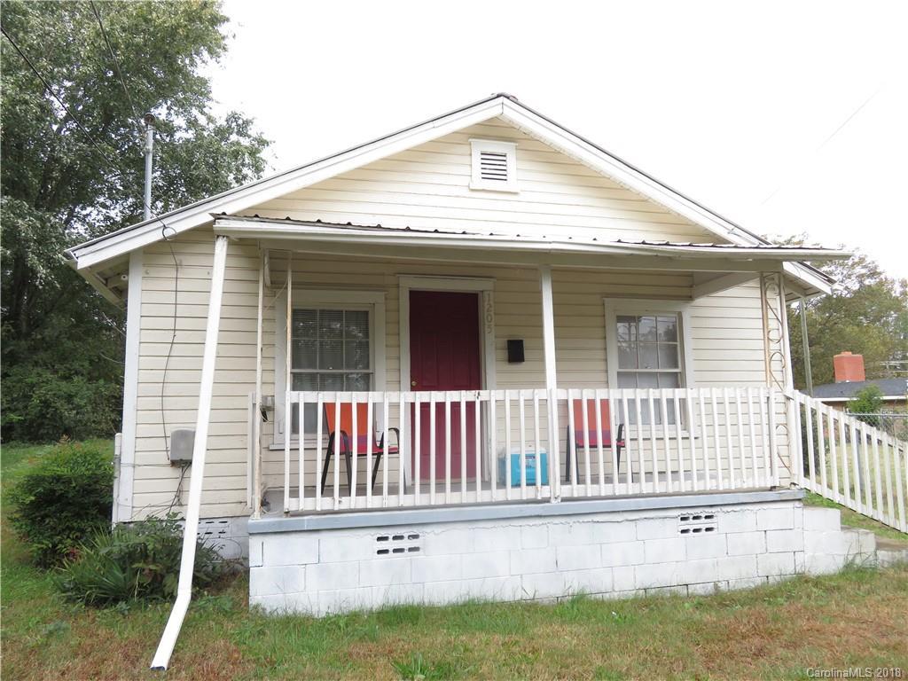 1205 N Boyce St., Gastonia, NC 28052