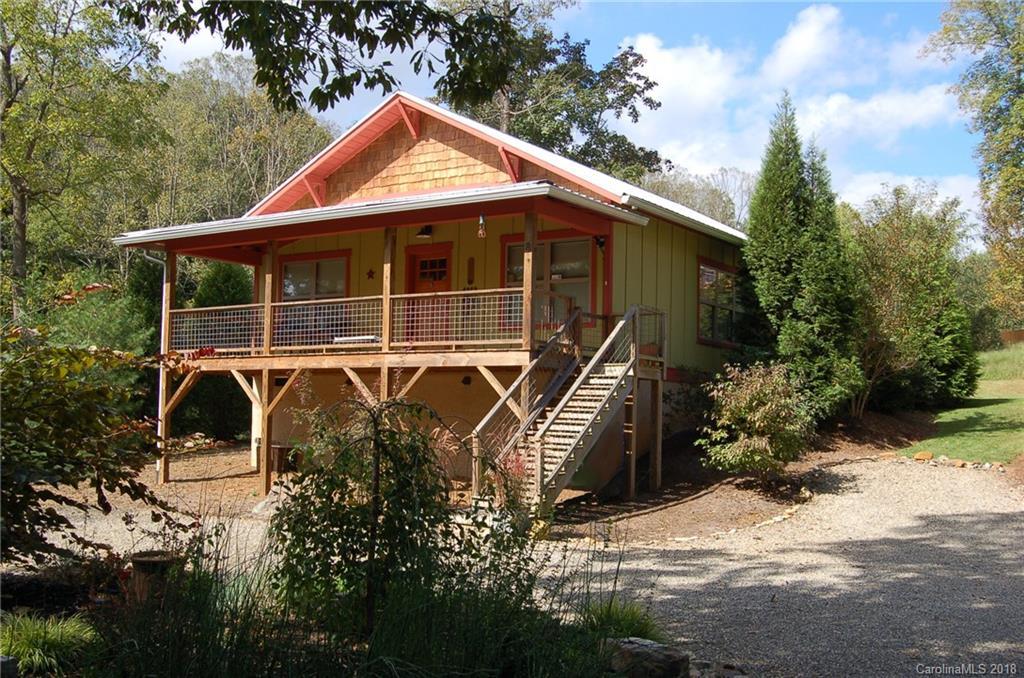 8 Moore Ave., Asheville, NC 28806