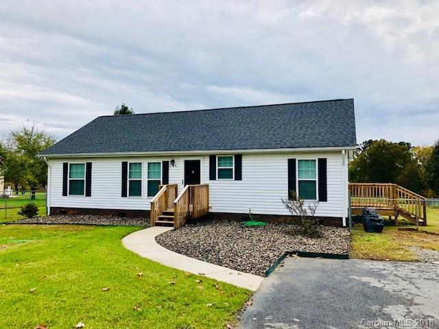 142 Mazeppa Rd., Mooresville, NC 28115
