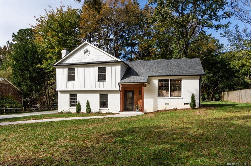 1325 Braeburn Rd., Charlotte, NC 28211