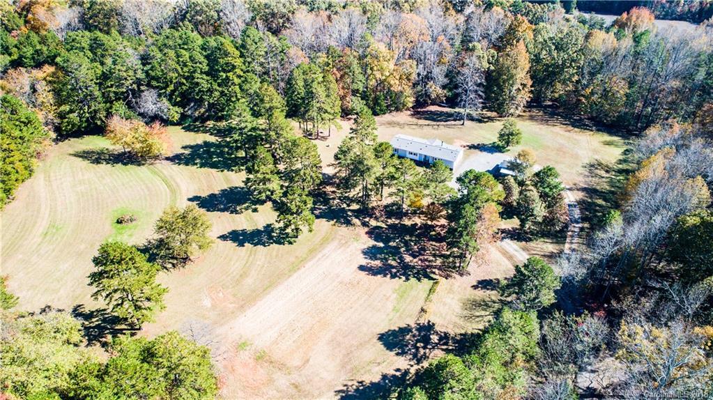 209 Alexander Acres Rd., Mooresville, NC 28115