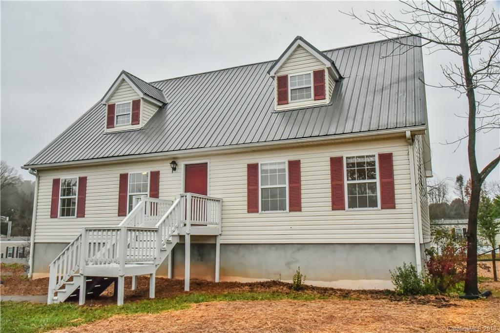 14 Izzy Dr., Mills River, NC 28759