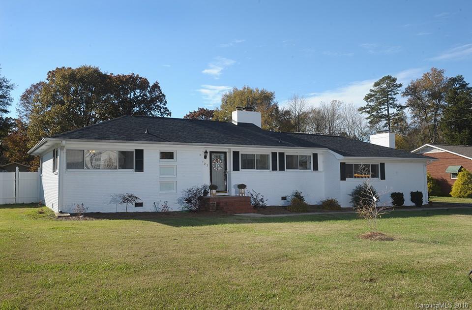 227 Park Gq Ave., Salisbury, NC 28146