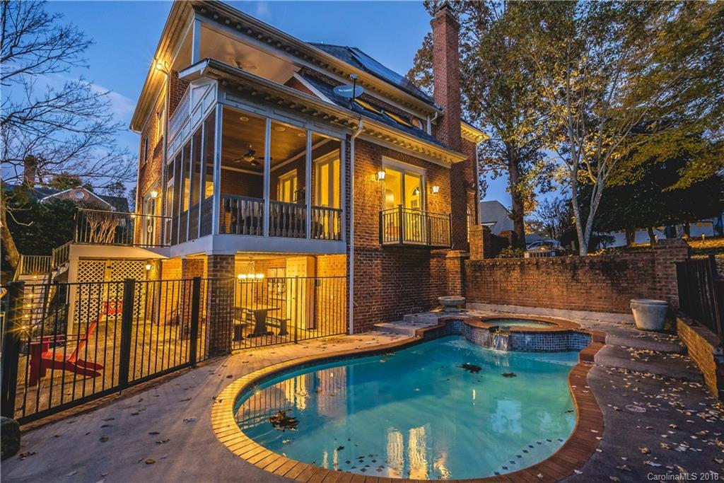 526 Sedgewood Lake Dr., Charlotte, NC 28211