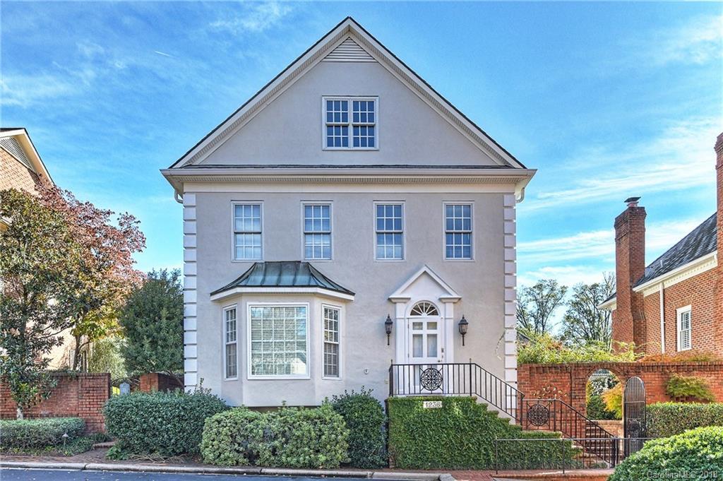 1236 Wareham Ct., Charlotte, NC 28207